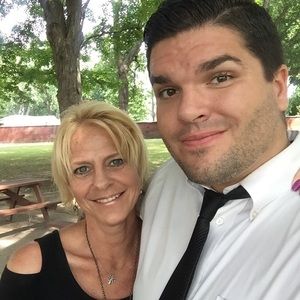 Meet your Posher, Nikki